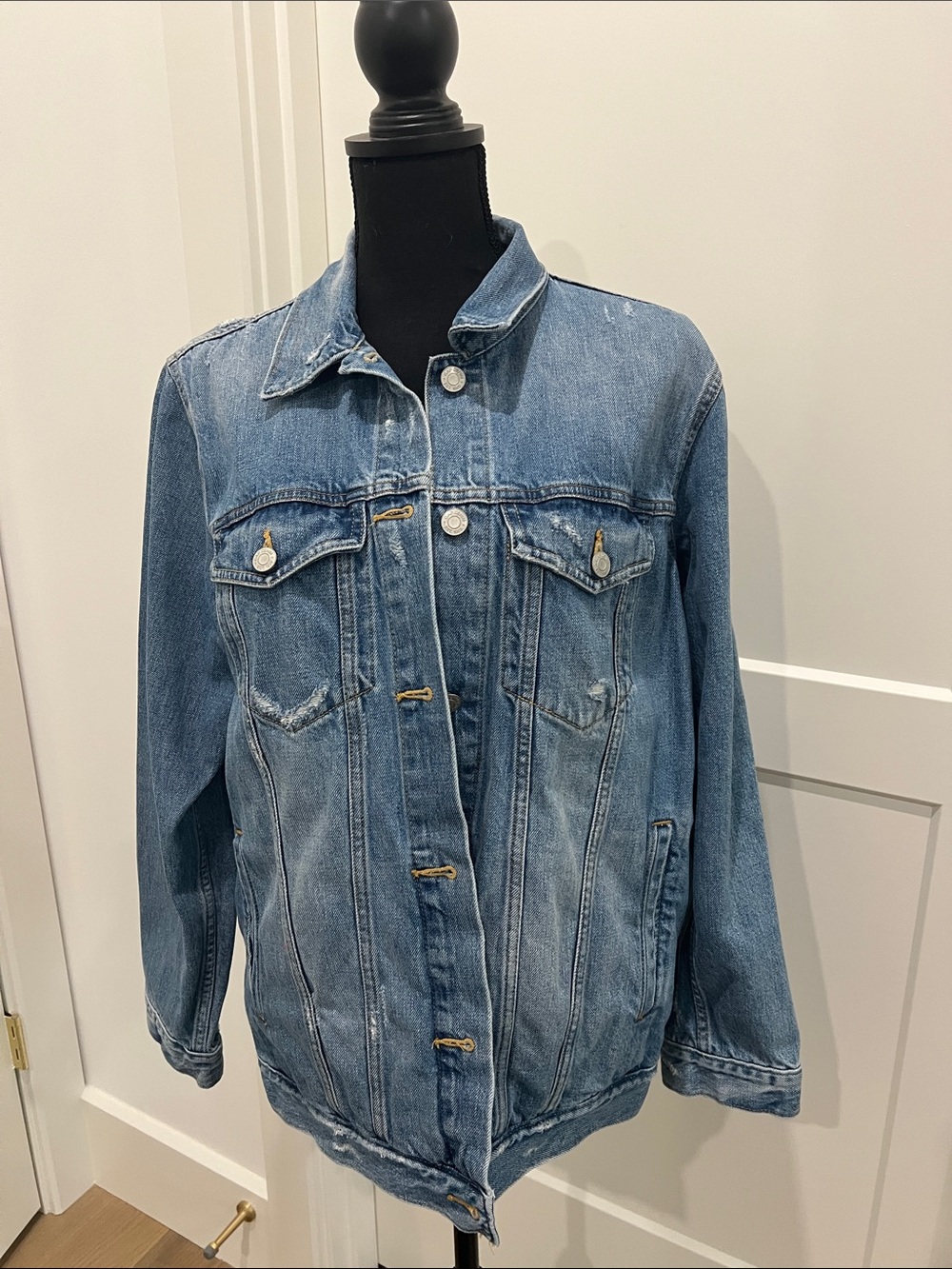 Gap Classic Light Blue Denim Jacket